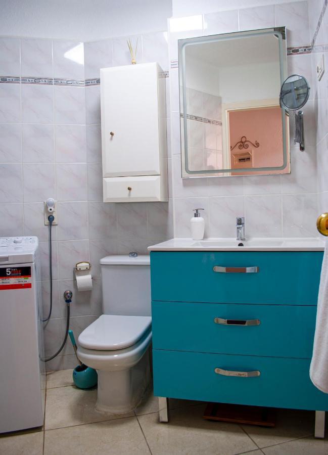 Apartamento Luminoso, acogedor y a 3 minutos de la playa Torrox Exterior foto