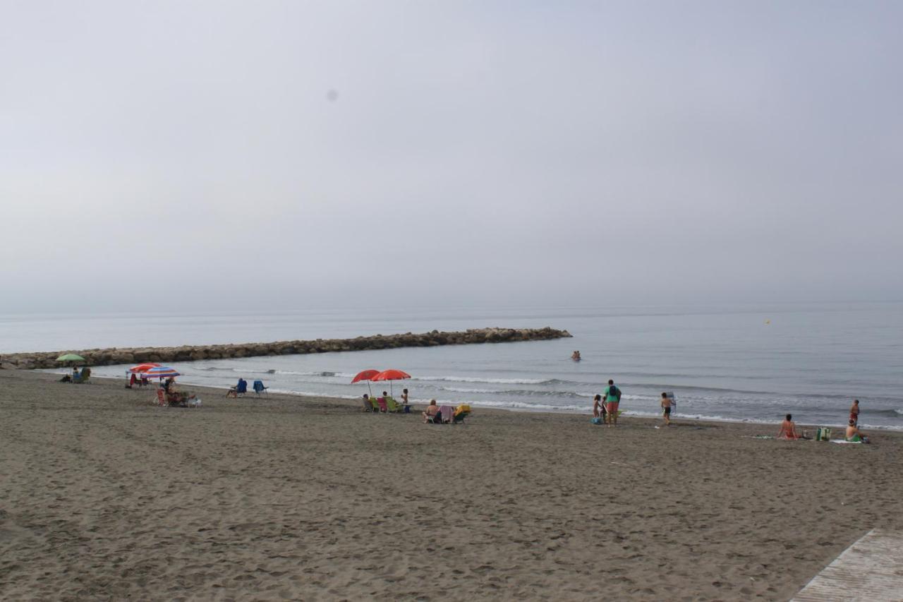 Apartamento Luminoso, acogedor y a 3 minutos de la playa Torrox Exterior foto